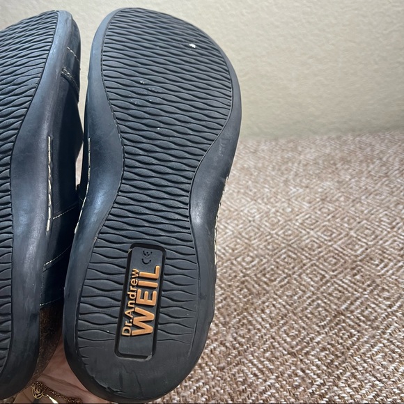 Dr Andrew Weil Clog Mules Womens Sz US 9 EU 40 Black Suede Leather Floral Boho - Picture 5 of 8